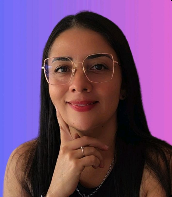 Heidy, tu maestra
